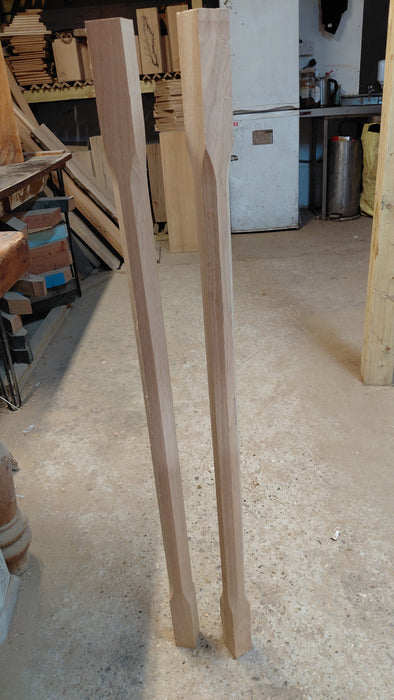 Handmade Solid Oak Decorative Spindle – 1100 o 2400 x 40 x 40mm