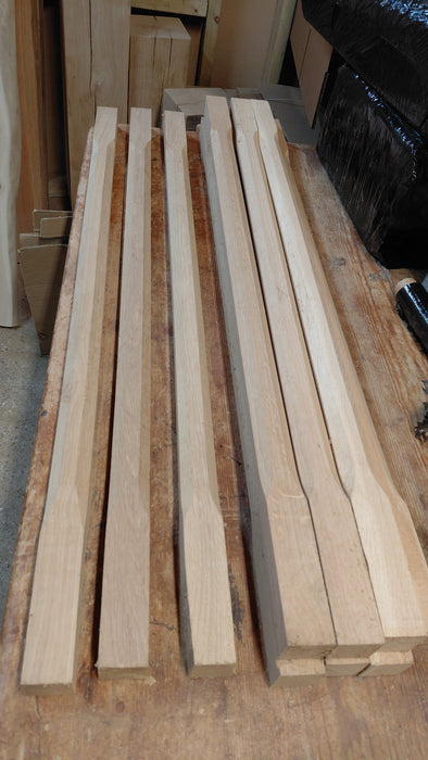 Handmade Solid Oak Decorative Spindle – 1100 o 2400 x 40 x 40mm