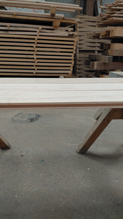 Premium European Oak Shadow Gap Cladding