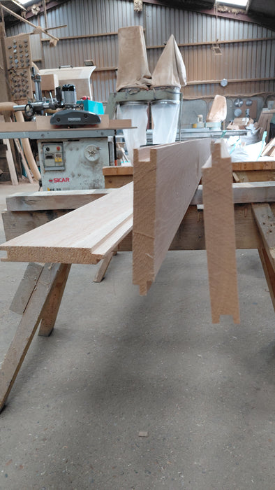 Premium European Oak Shadow Gap Cladding