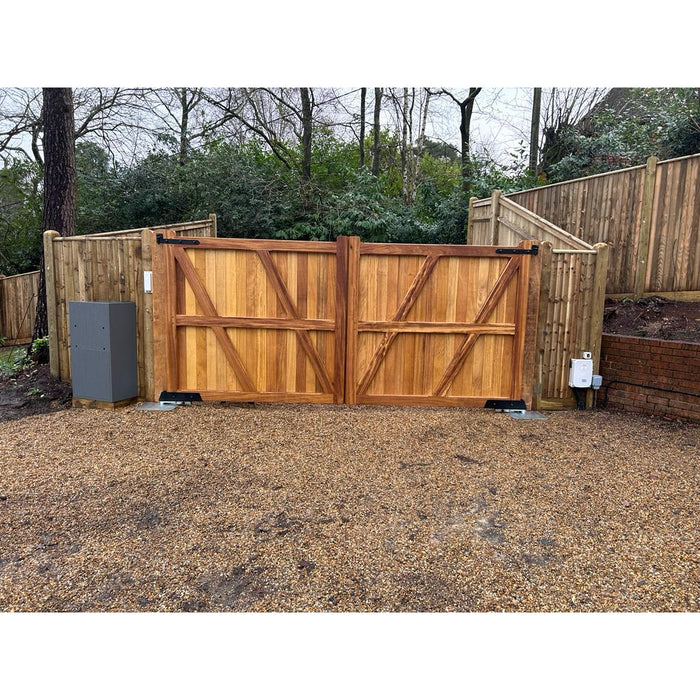 Bespoke Contemporary Wooden Driveway Gates